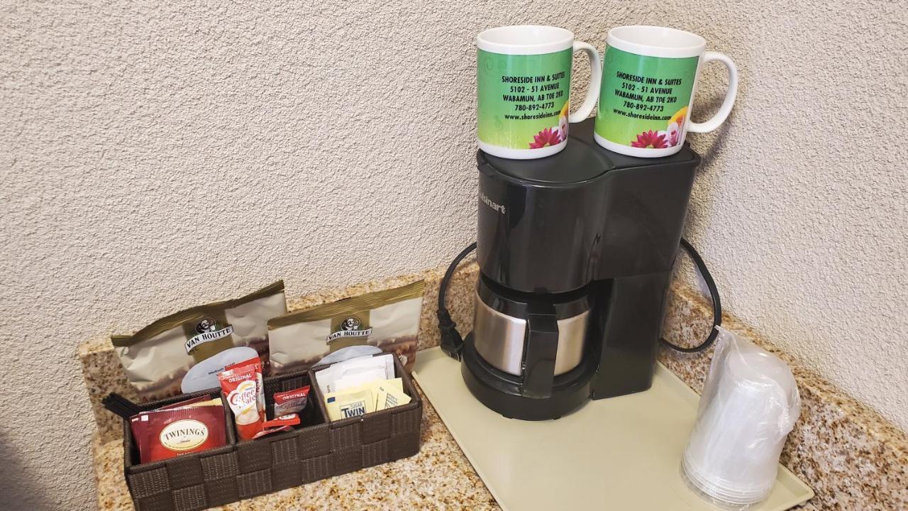 Shoreside Inn & Suites Wabamun Dış mekan fotoğraf