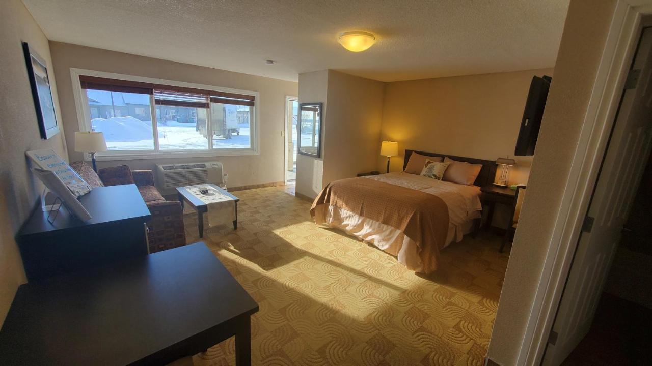 Shoreside Inn & Suites Wabamun Dış mekan fotoğraf