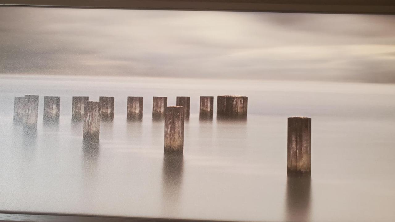 Shoreside Inn & Suites Wabamun Dış mekan fotoğraf